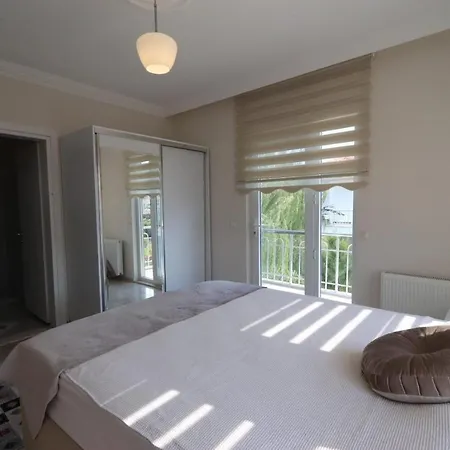 Toprak Villa Ortaca
